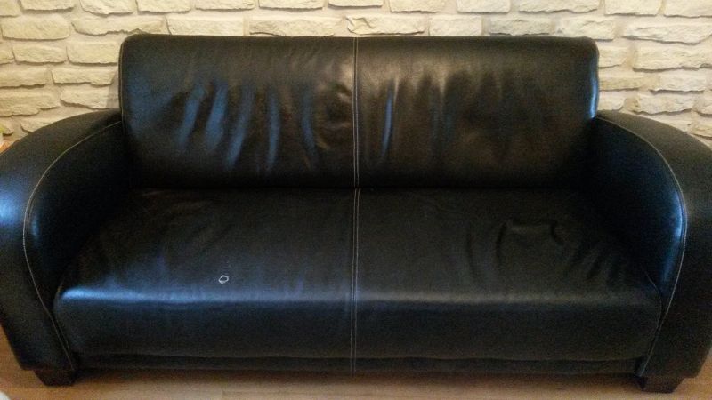 Réparation d'un canapé en simili cuir : les étapes à suivre